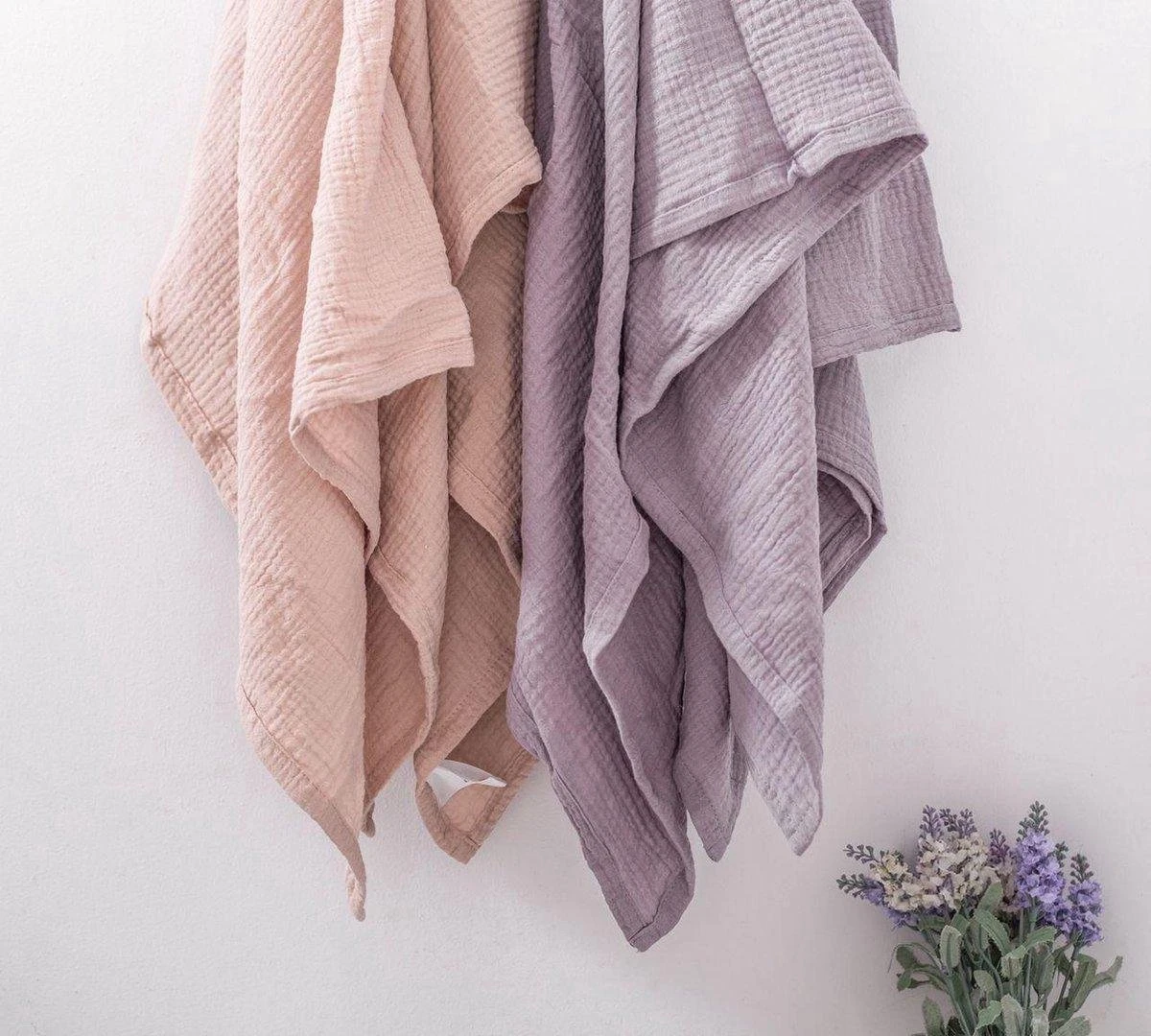 Hydrofiele Doek XL 120x120cm Zand - Luxueuze Kwaliteit - 100% Zacht Katoen - Hydrofiele Luiers - Swaddle - Inbakerdoek - Wikkeldeken- Omslagdoek Baby - Bad 6 Hydrofiele Doek XL 120x120cm Zand - Luxueuze Kwaliteit - 100% Zacht Katoen - Hydrofiele Luiers - Swaddle - Inbakerdoek - Wikkeldeken- Omslagdoek Baby - Bad - Afbeelding 4