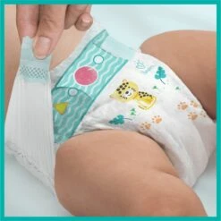 Pampers® Pampers Baby-Dry Luiers - Maat 5+ (12-17 Kg) - 132 Stuks - Multi-Pack 19 Pampers® Pampers Baby-Dry Luiers - Maat 5+ (12-17 Kg) - 132 Stuks - Multi-Pack -Babyproducten Korting 1200x1198 17