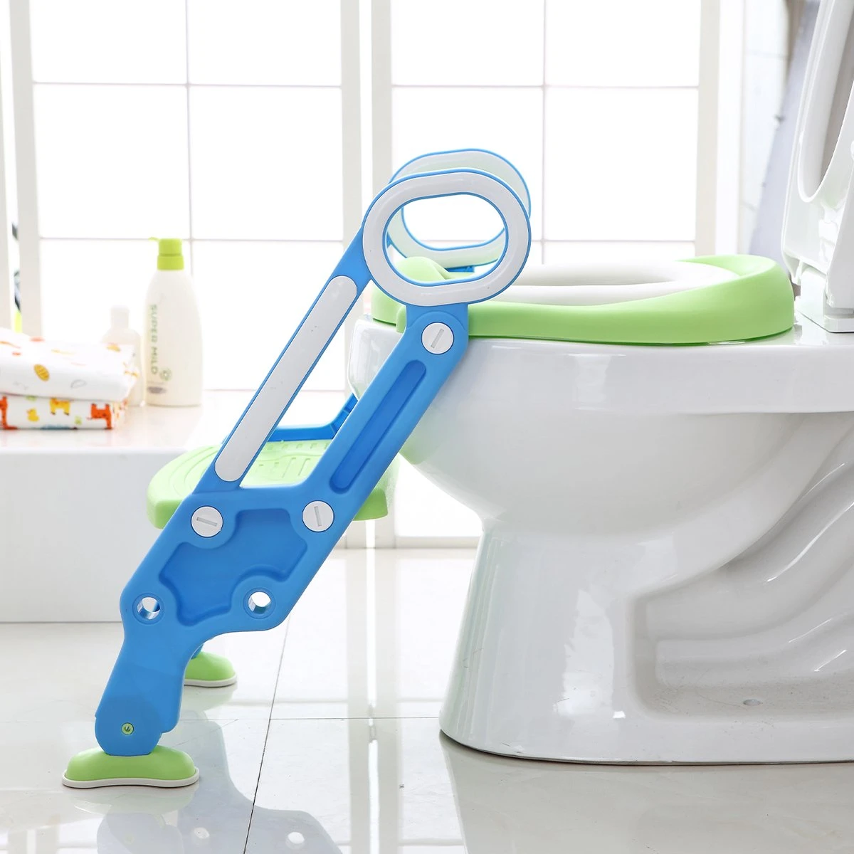 LifeGoods WC Verkleiner Met Trapje - Trainer Met Opstapje - 2 Tot 7 Jaar - Groen/Blauw 12 LifeGoods WC Verkleiner Met Trapje - Trainer Met Opstapje - 2 Tot 7 Jaar - Groen/Blauw - Afbeelding 10