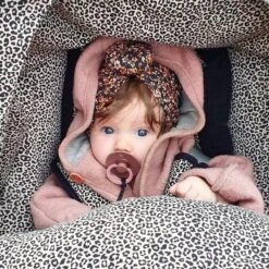 Ukje Voetenzak Baby Autostoel - Universeel - Geschikt Voor Maxi Cosi Cybex Doona - Superzacht Katoen - Zwart Wafel - Luipaard -Babyproducten Korting 1200x1200 353