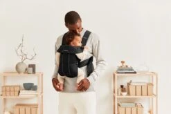 BabyBjörn Draagzak Mini - Cotton - Zwart 17 BabyBjörn Draagzak Mini - Cotton - Zwart -Babyproducten Korting 1200x800 44