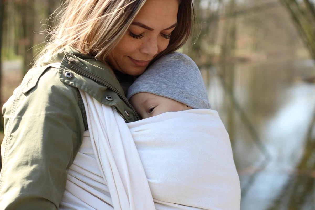 Yaro Broken Twill 33 Draagdoek - Maat 5 - 4.20 Meters 8 Yaro Broken Twill 33 Draagdoek - Maat 5 - 4.20 Meters - Afbeelding 6