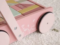 Little Dutch - Blokkenkar Wild Flowers 31 Little Dutch - Blokkenkar Wild Flowers -Babyproducten Korting 1200x903 3