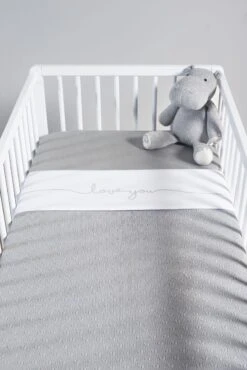 Jollein Baby Laken Wieg 75x100cm Love You - Grey 20 Jollein Baby Laken Wieg 75x100cm Love You - Grey -Babyproducten Korting 801x1200 119