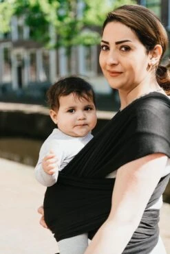 Baby Garden Draagdoek Zwart - Ergonomisch - Original - Gratis Slabbetje -Babyproducten Korting 801x1200 23