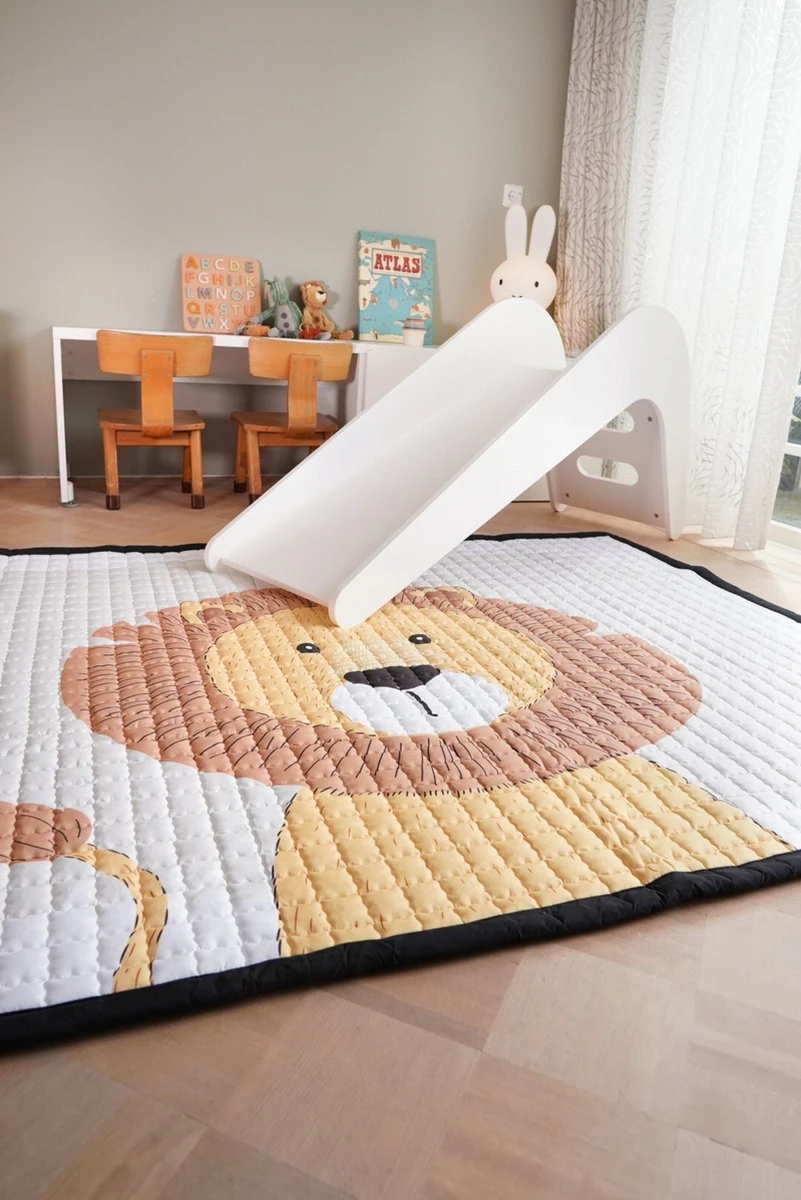 Love By Lily - Groot Speelkleed - Mr. Chairman Lion - 200x150cm 10 Love By Lily - Groot Speelkleed - Mr. Chairman Lion - 200x150cm - Afbeelding 8